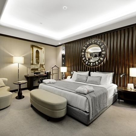 Crowne Plaza Bursa Convention Center & Thermal Spa By Ihg Bagian luar foto A bedroom at the hotel