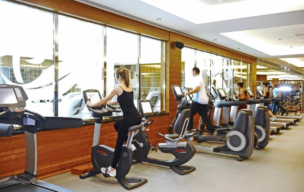 Crowne Plaza Bursa Convention Center & Thermal Spa By Ihg Bagian luar foto A gym in a hotel