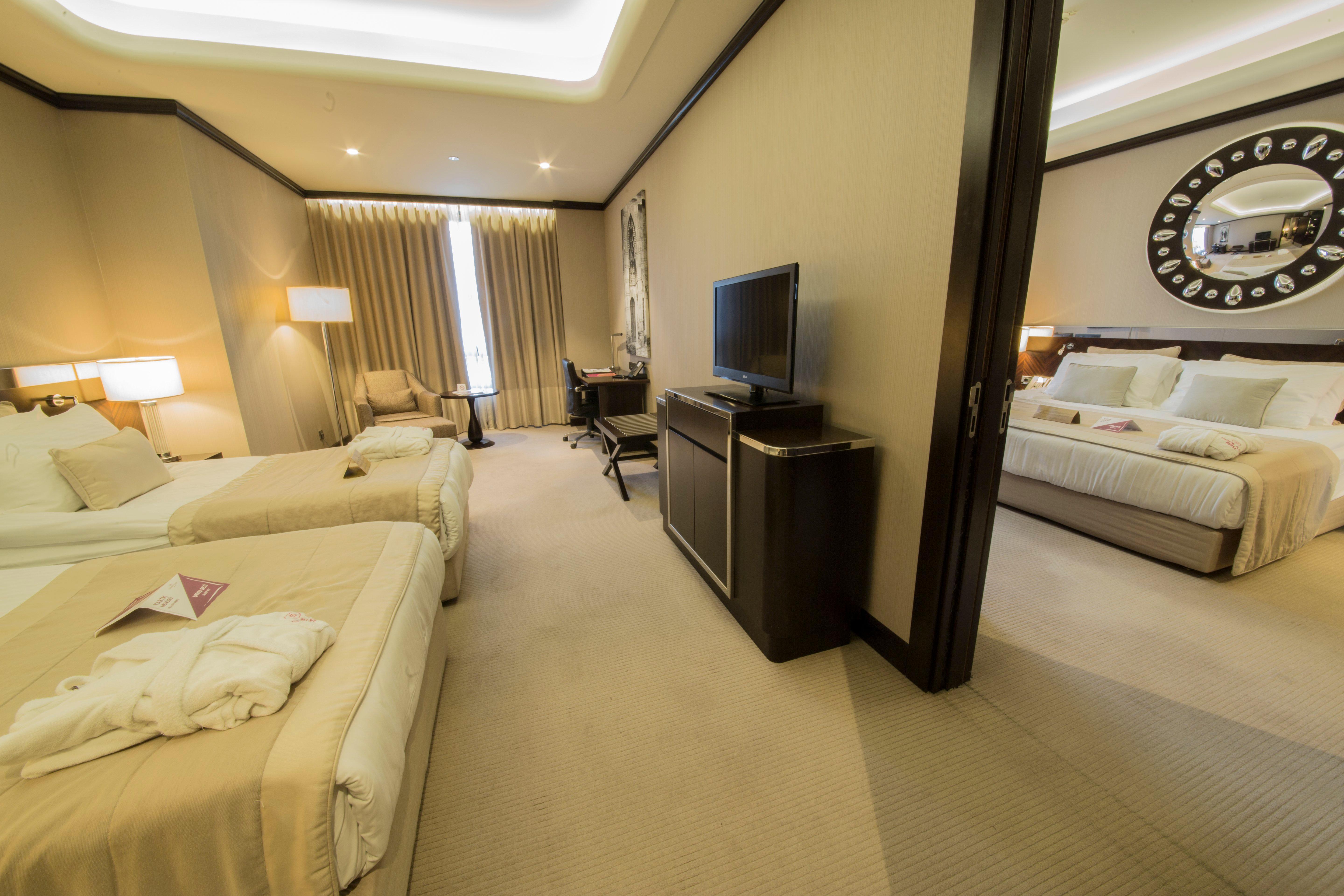 Crowne Plaza Bursa Convention Center & Thermal Spa By Ihg Bagian luar foto Family room