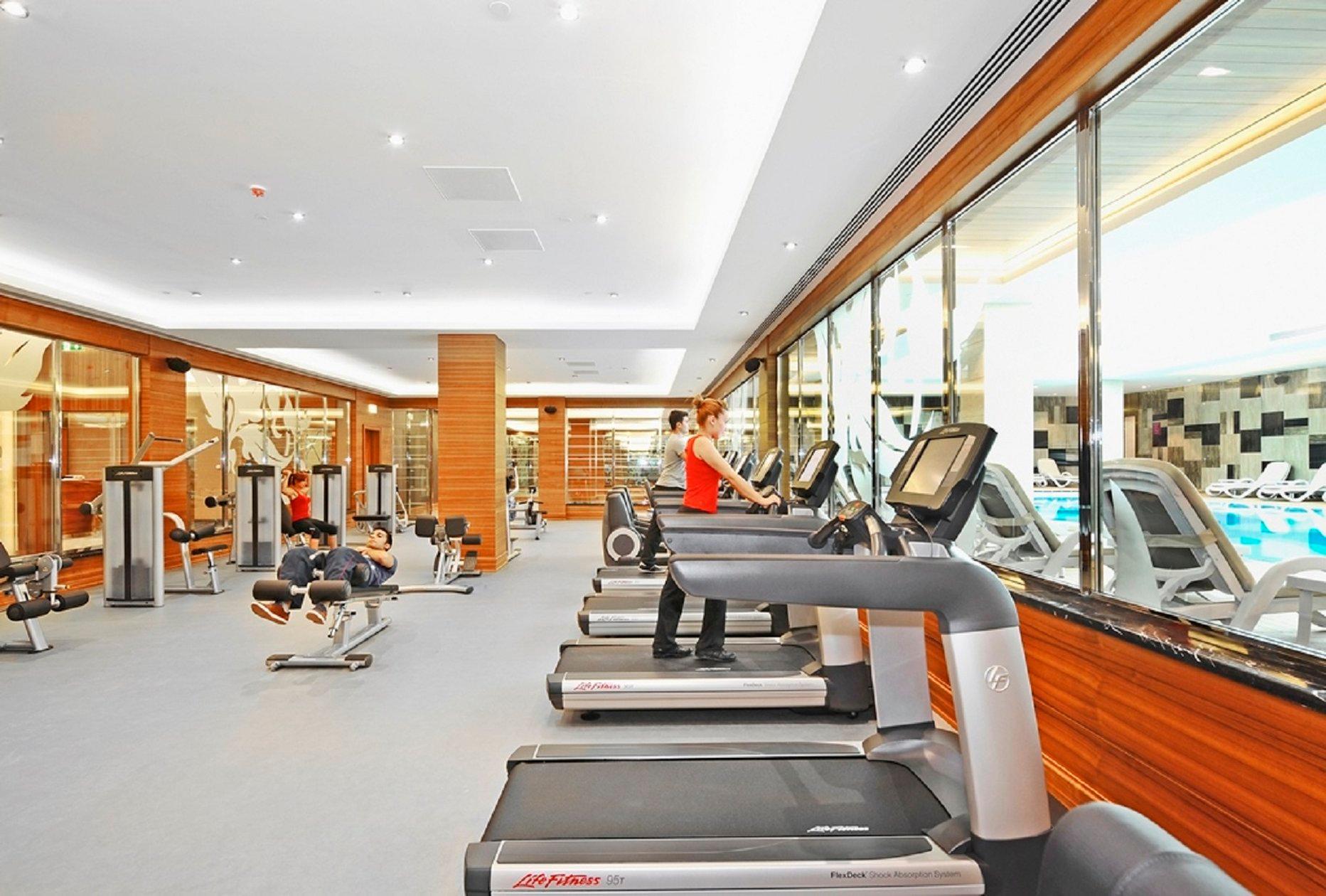 Crowne Plaza Bursa Convention Center & Thermal Spa By Ihg Bagian luar foto The gym at the hotel