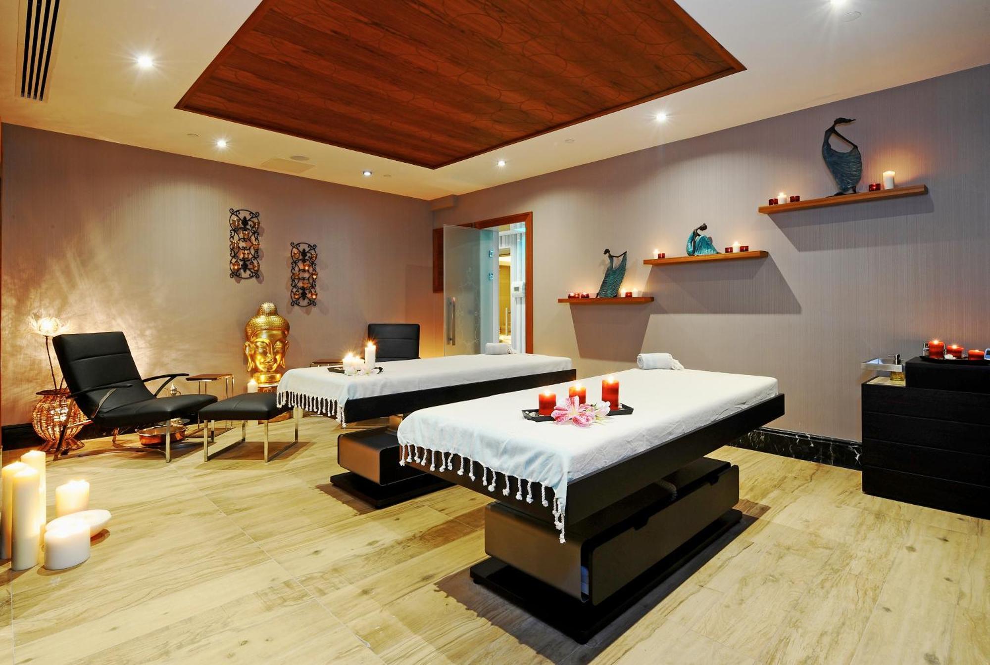Crowne Plaza Bursa Convention Center & Thermal Spa By Ihg Bagian luar foto Spa treatment room